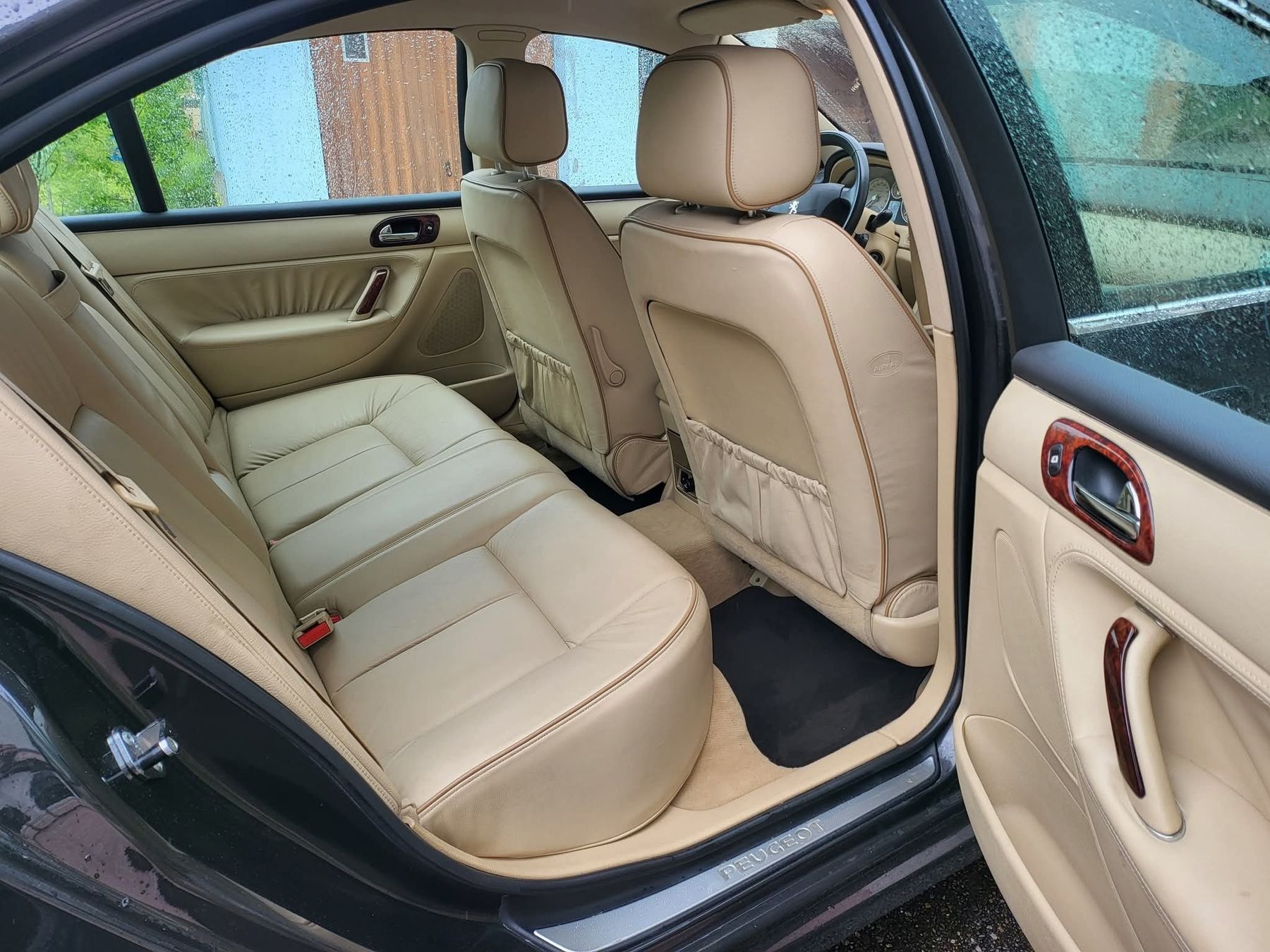 Peugeot Automobili: Peugeot 607 3.0 V6 essence  – Usato da Delémont venduto da nicolasc1 2