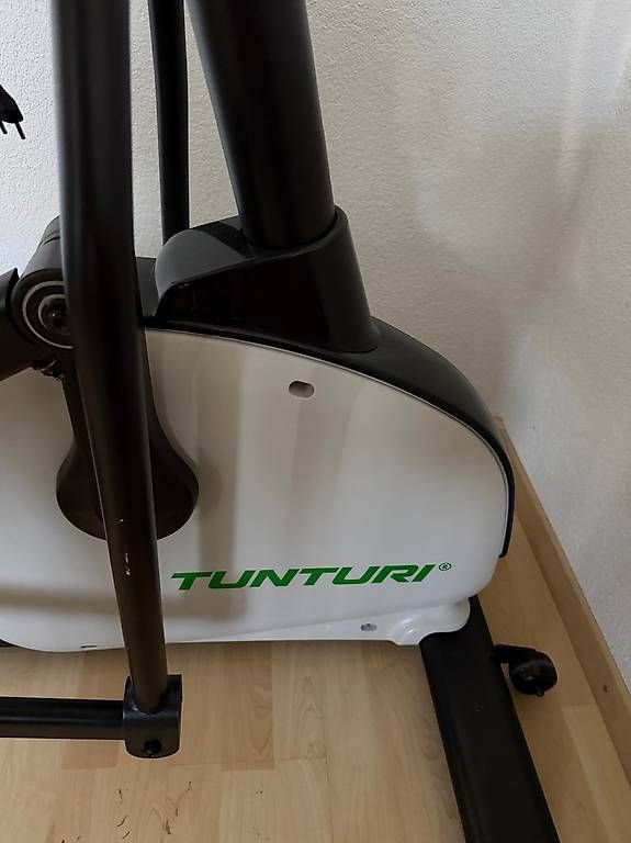 Tunturi Hometrainer: Crosstrainer TUNTURI – Gebraucht aus Engelburg von Evrofe 1