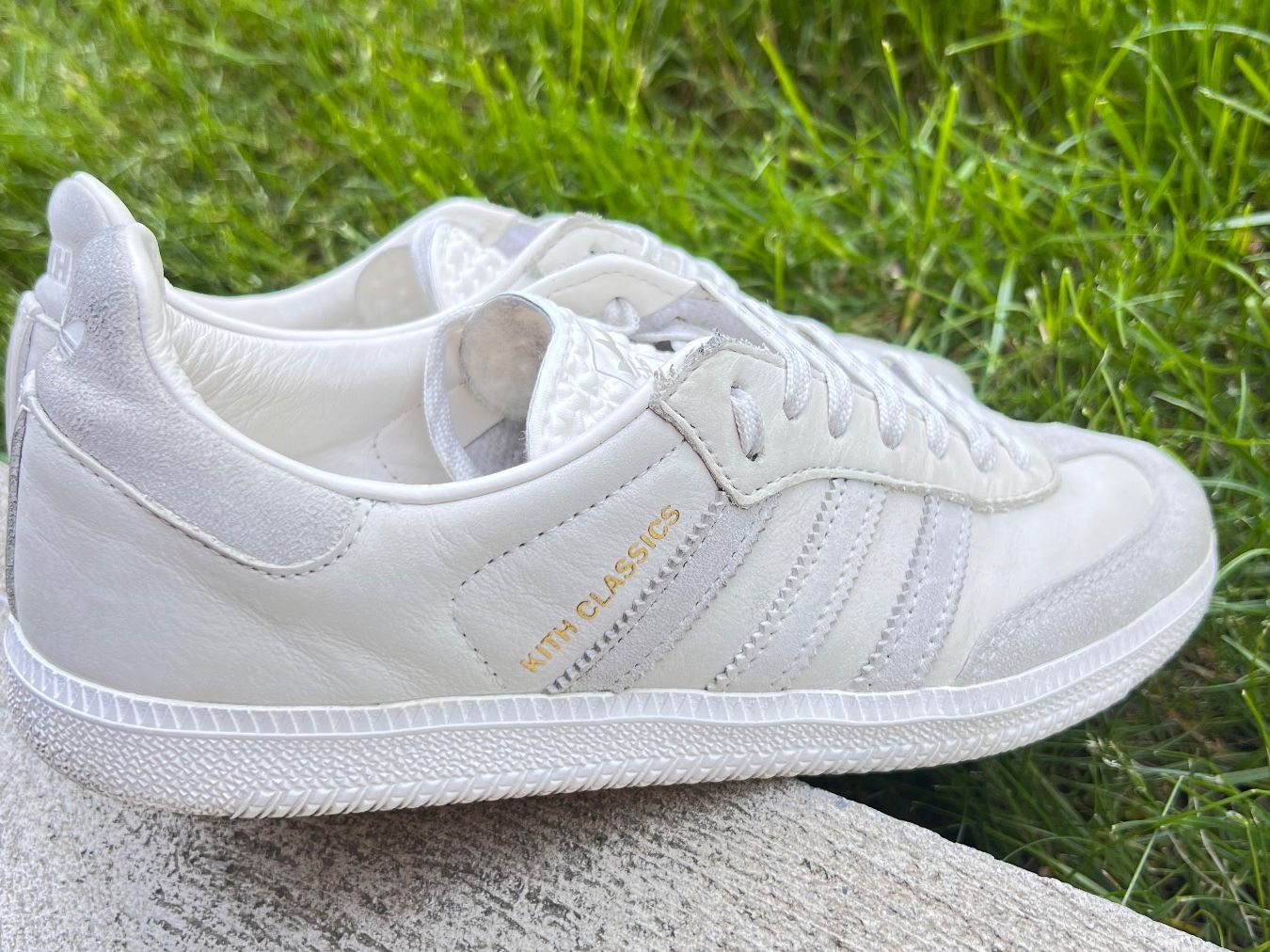 Adidas Herrenschuhe: adidas × Kith Samba "Classics Program - Cloud White" Sneaker – Neu (gemäss Beschreibung) aus Lausanne von NYC67
