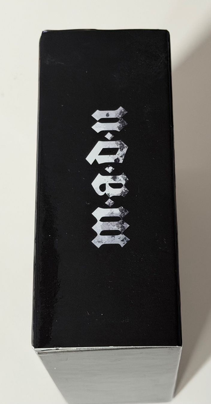 CD: M.A.D.U.4 Limited Boxset - Album, Autogramm, Poster, CD, – Nuovo (secondo la descrizione) da Altstätten SG venduto da sheamus 8