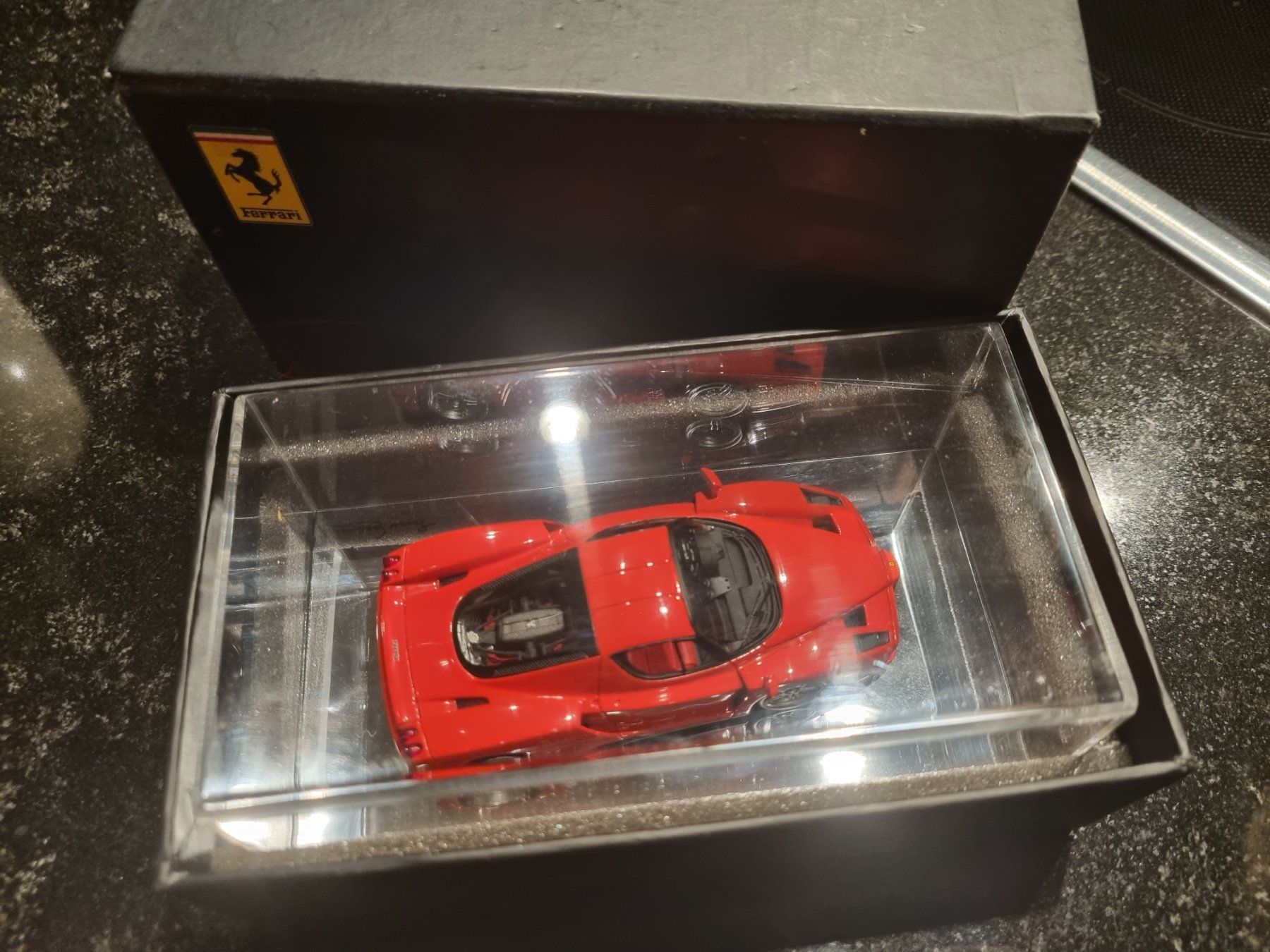 Ferrari Modellini d'auto: Ferrari Enzo – Nuovo e nell'imballaggio originale da Arni BE venduto da bomba15 3