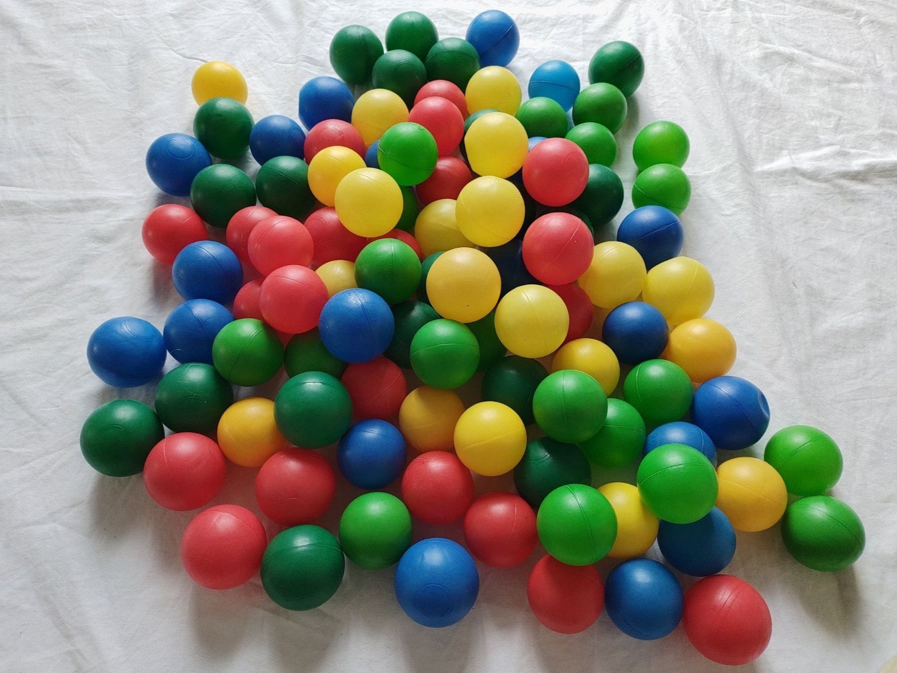 Palloni: Bälle für Bällelibad – Usato da Strengelbach venduto da Phorensic_30 1