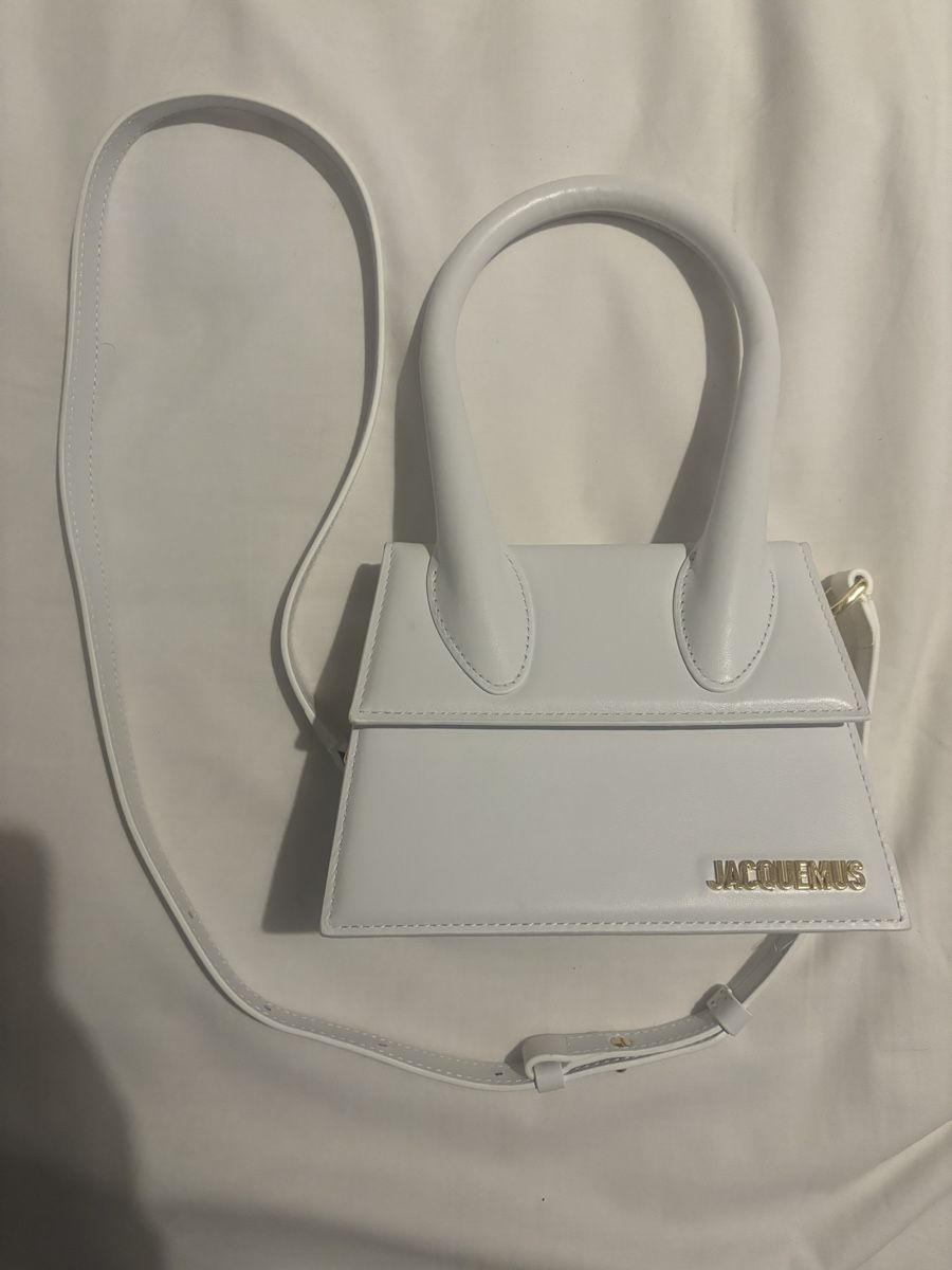 Jacquemus Borse da donna: Jacquemus Le Chiquito Moyen Weiss – Nuovo (secondo la descrizione) da Dübendorf venduto da darae23 1