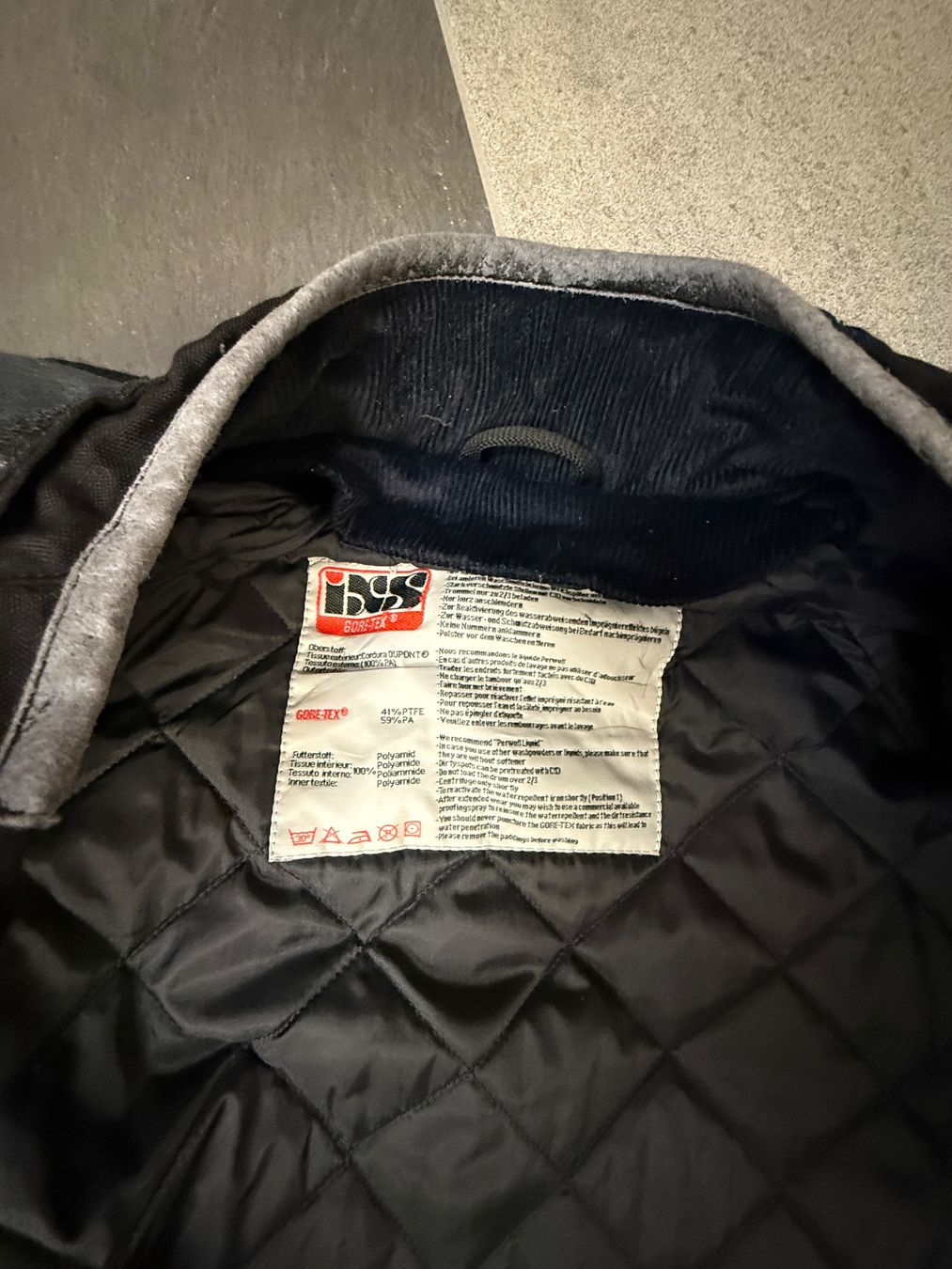 IXS Giacche: Motorradjacke Marke xs – Usato da Aegerten venduto da Nascar69 3