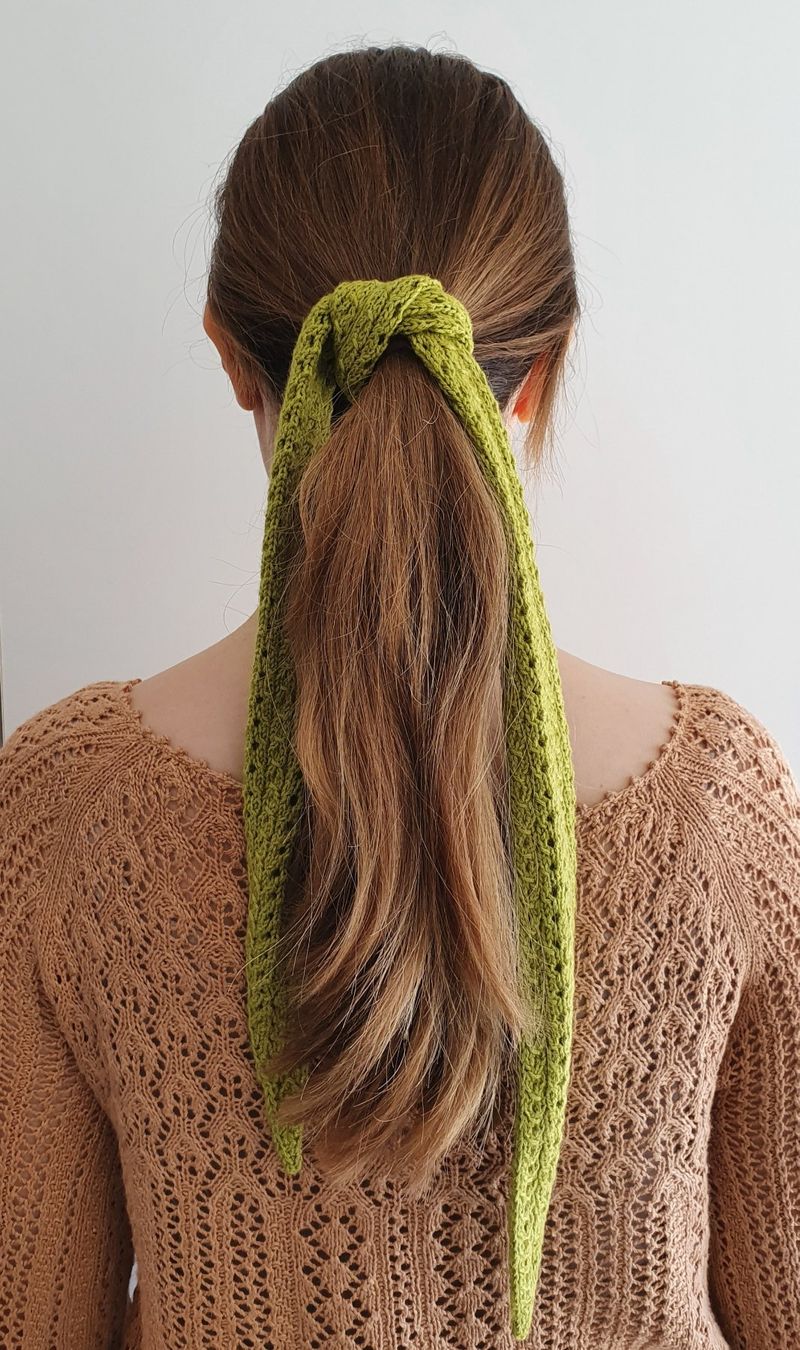 Foulard & Sciarpe: Mini scarf, Strickschal, Handgestrickt, Unikat, Geschenk – Nuovo e nell'imballaggio originale da Neunkirch venduto da Sandramay 5