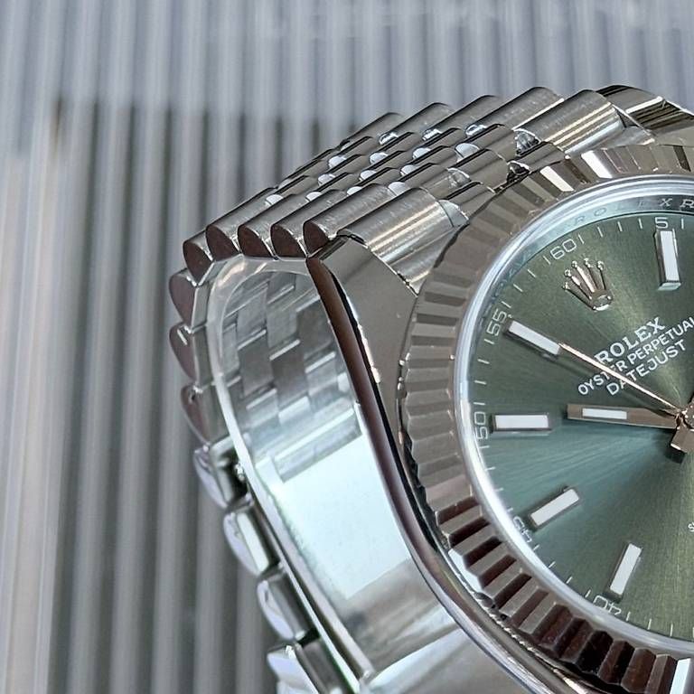 Uhren: Rolex Datejust "Mint" 41mm 126334 – Gebraucht aus Genève von minty.watches 5