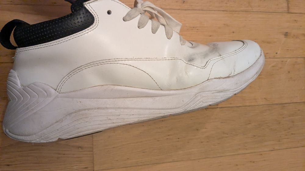 Alexander Mcqueen Scarpe da uomo: MCQ Alexander McQueen White Trainers, EU 42, Used Condition – Usato da Zürich venduto da zweisonn 3