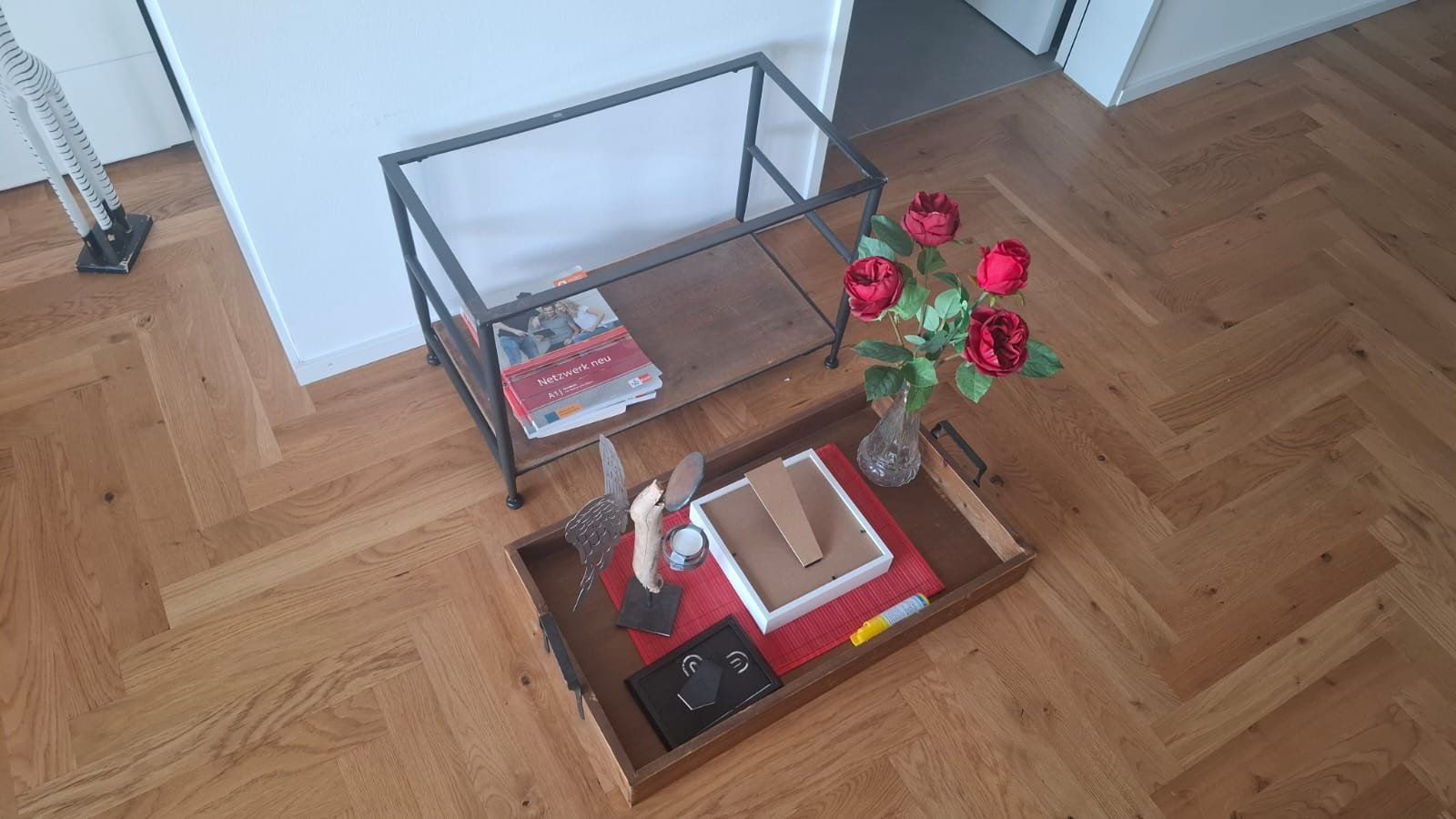 Tische: Beistelltischchen – Gebraucht aus Sempach von johfurrer 1