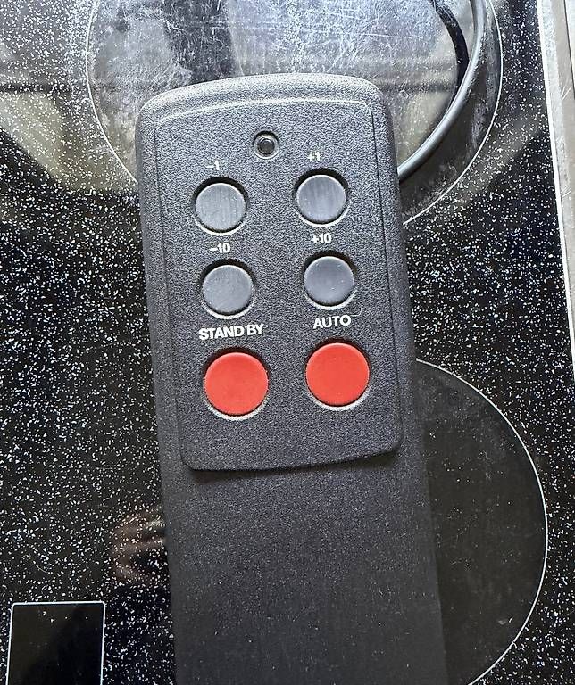 Tous les outils: Ferropilot Autohelm 800 M – D'occasion à Bern par Coldstar 1