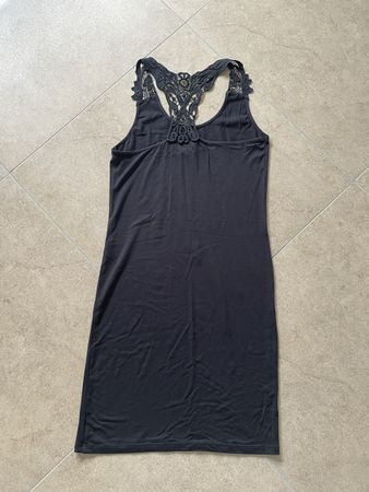 Schwarzes Sommerkleid von Even&Odd