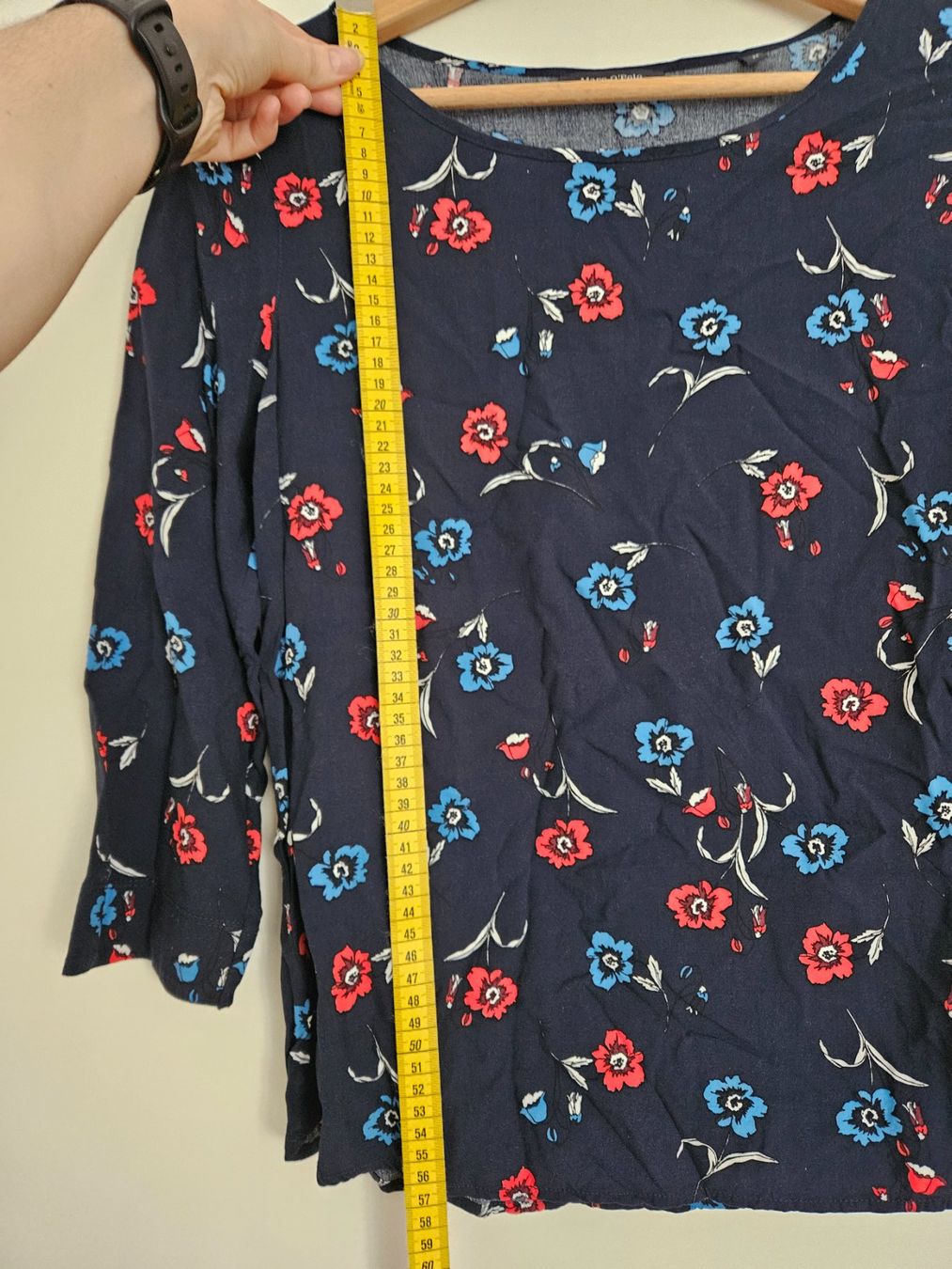 Top: Blumen-Oberteil Gr. 34 – Usato da Schaffhausen venduto da sabrina915 1