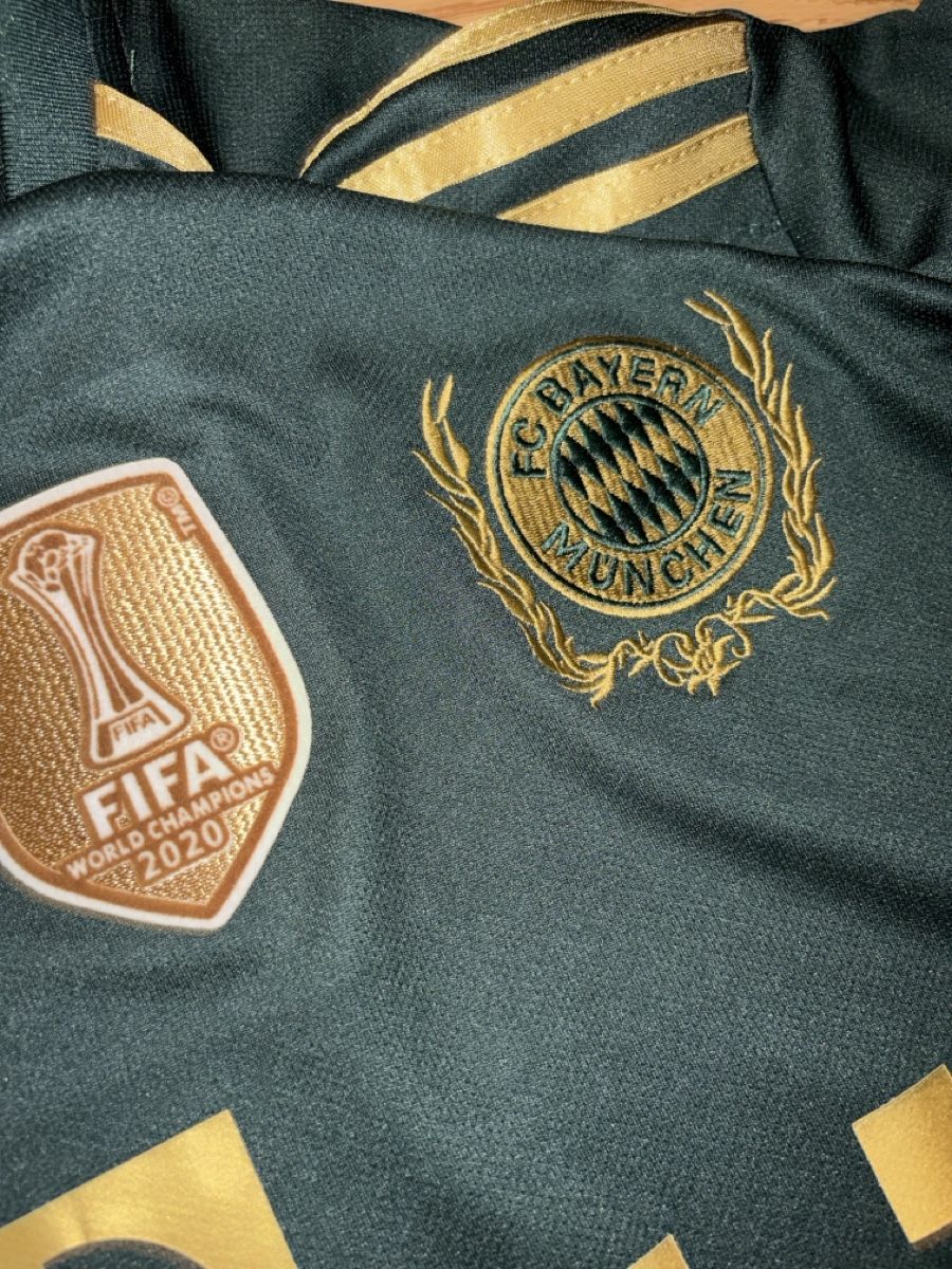 Bayern München Canottiere & Pantaloni: FC Bayern München Trikot Müller 25 – Usato da Basel venduto da eli_n5yh 2