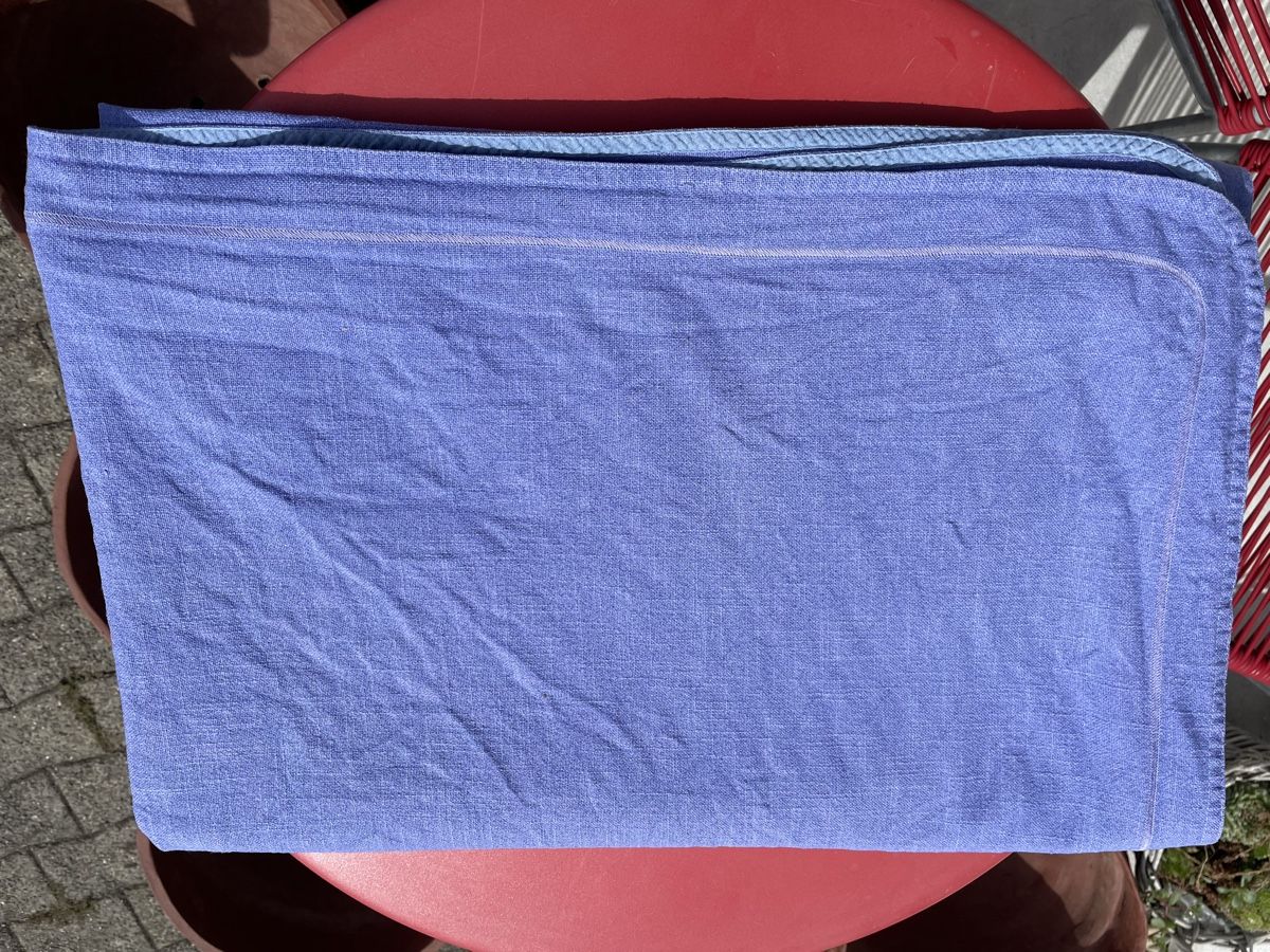 Sonstige Tischwäsche: Tischtuch 160cm x 117cm blau – Gebraucht aus Niederbüren von poschti 2