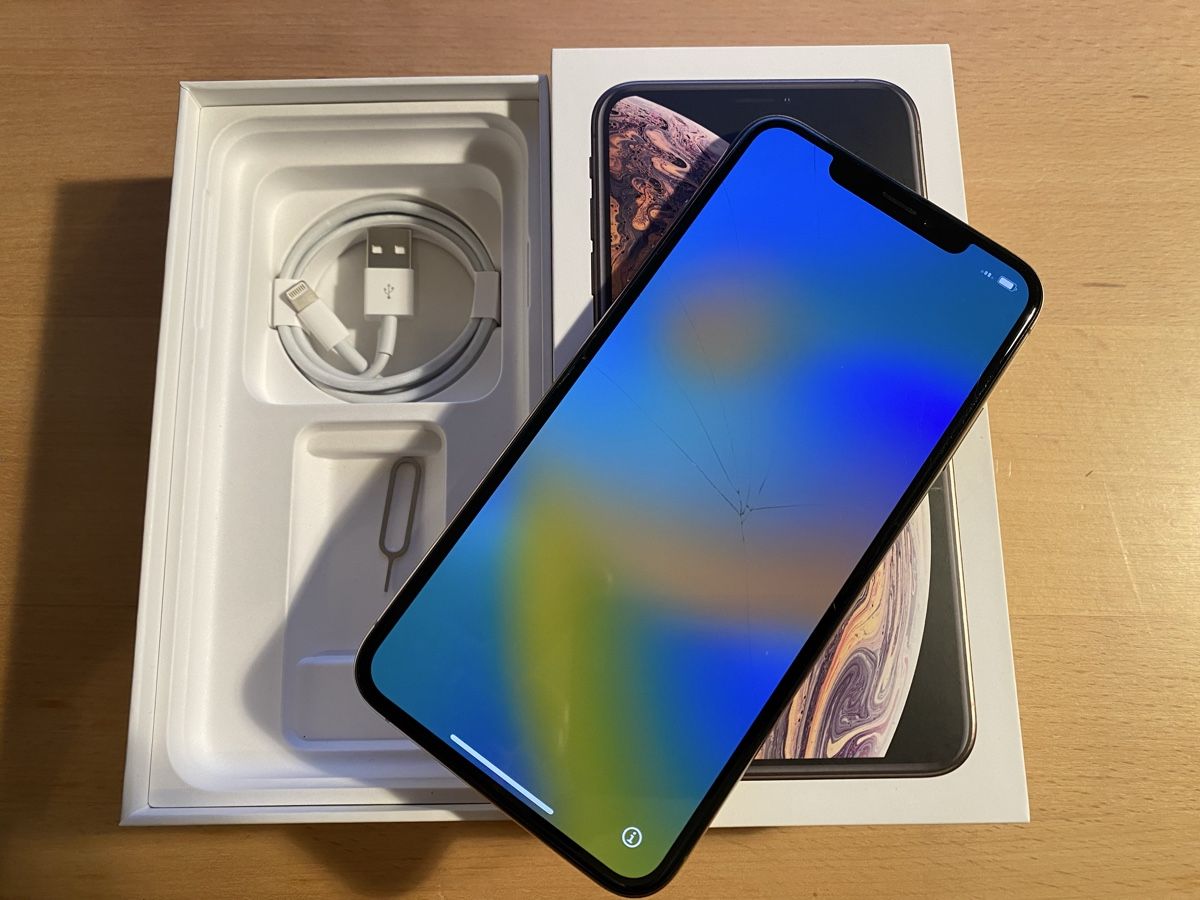 Apple Telefoni cellulari / Smartphones: iPhone Xs Max Gold 256GB – Usato da Hombrechtikon venduto da Loollaan 1