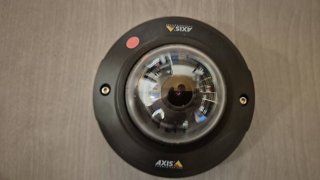 Axis Sistemi d'allarme: AXIS M3045-V 1080p Remote – Usato da Hohenrain venduto da Sven848 2
