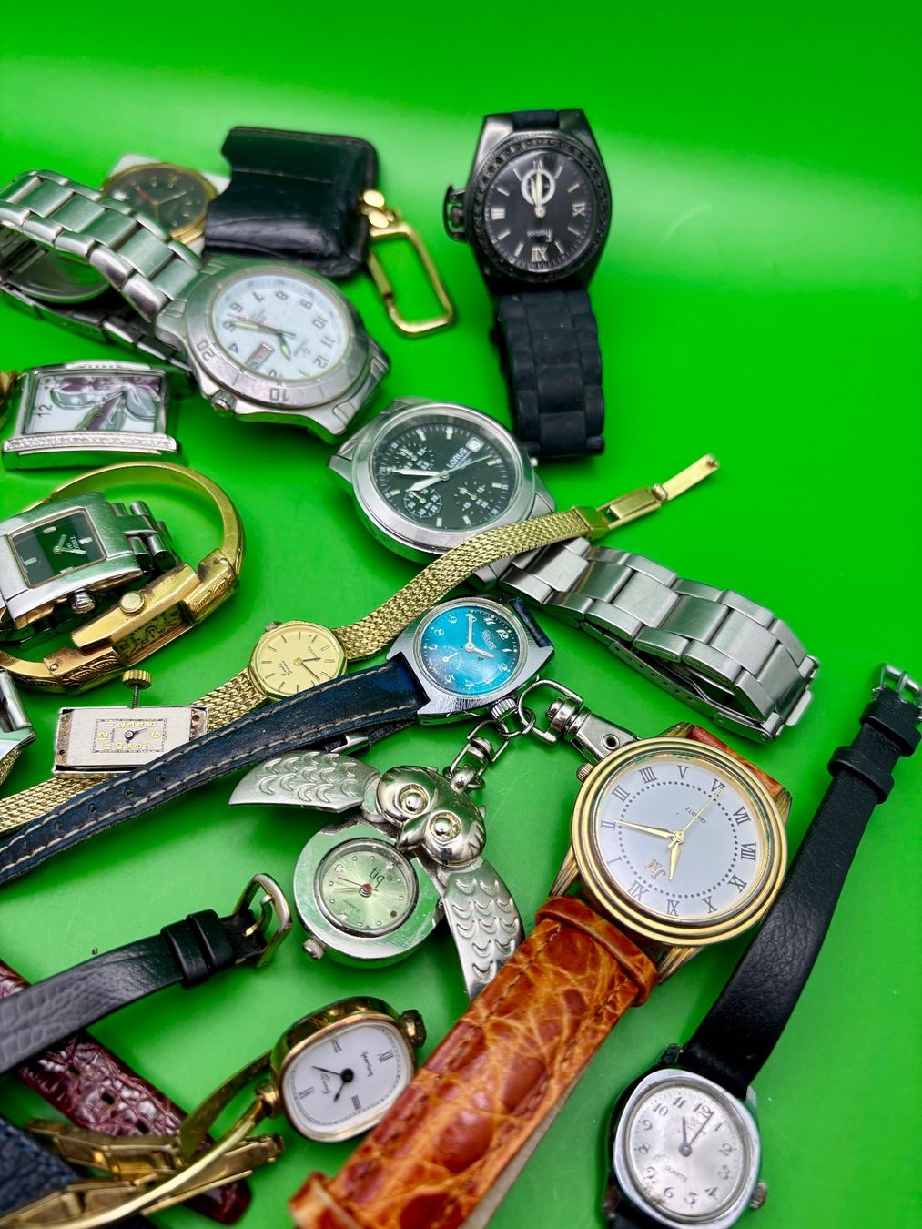 Montres: Mega Uhrenlot – Défectueux à Rorschach par ZeitWerk.10 6