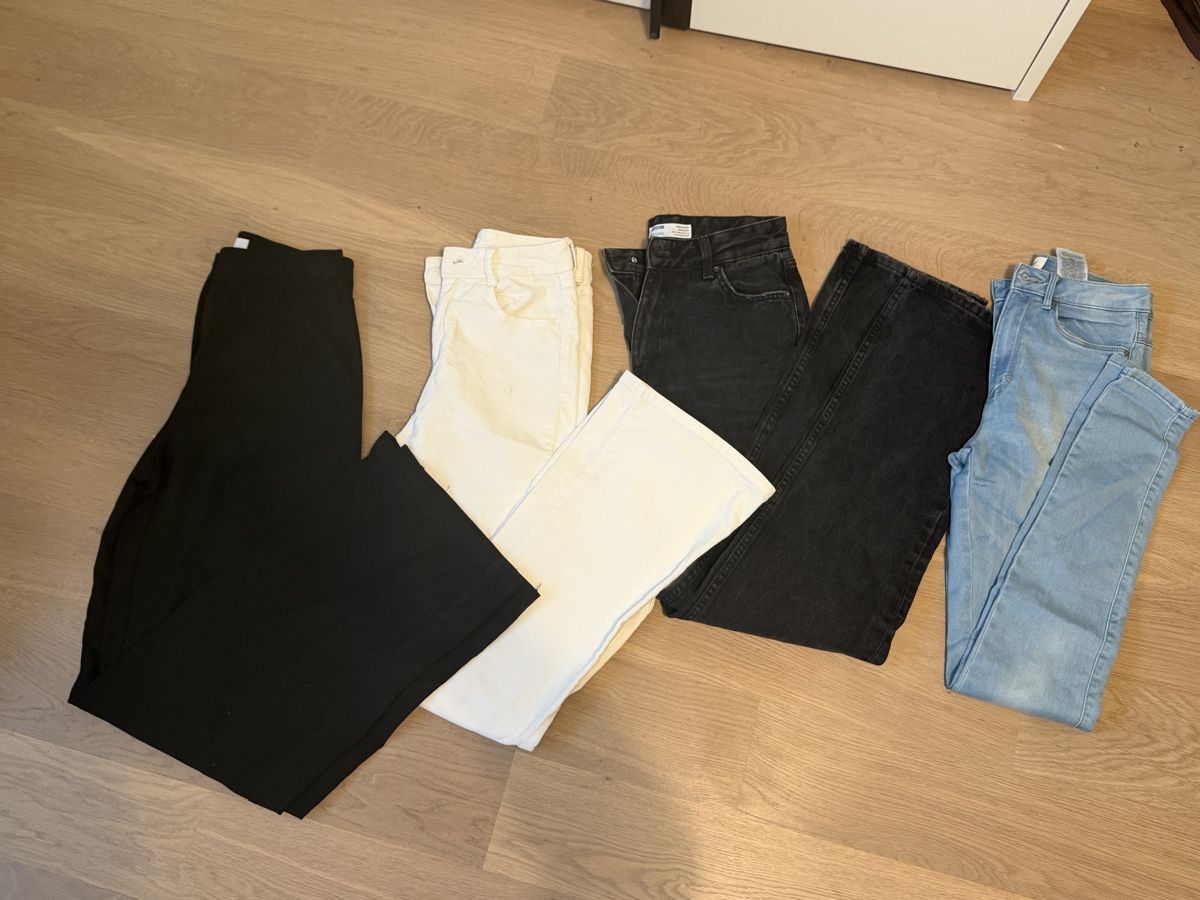 Lots de vêtements: Hosen Bundle  – D'occasion à meggen par celimelina