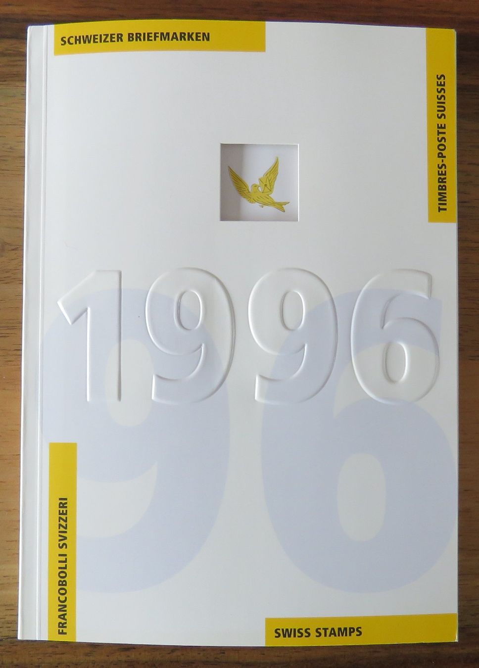 Tutti i francobolli: 1996 PTT Jahrbuch gestempelt – Usato da Kreuzlingen venduto da Koi4