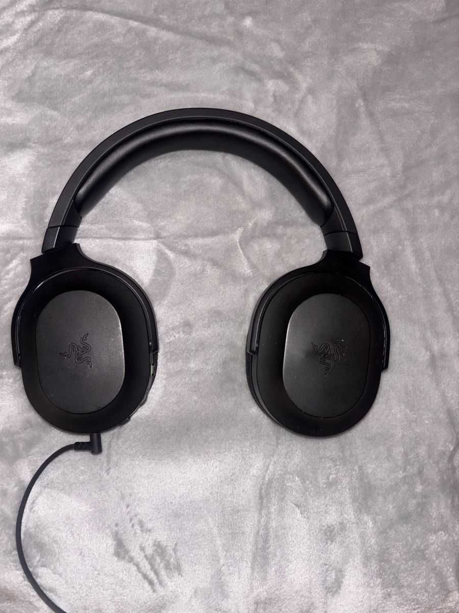 Razer Cuffie: Razer headset – Usato da Horriwil venduto da mama2007