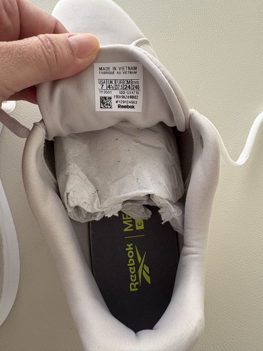 Reebok Scarpe da uomo: Reebok sneakers, original – Nuovo (secondo la descrizione) da Lausanne venduto da oyu_hgg5 2