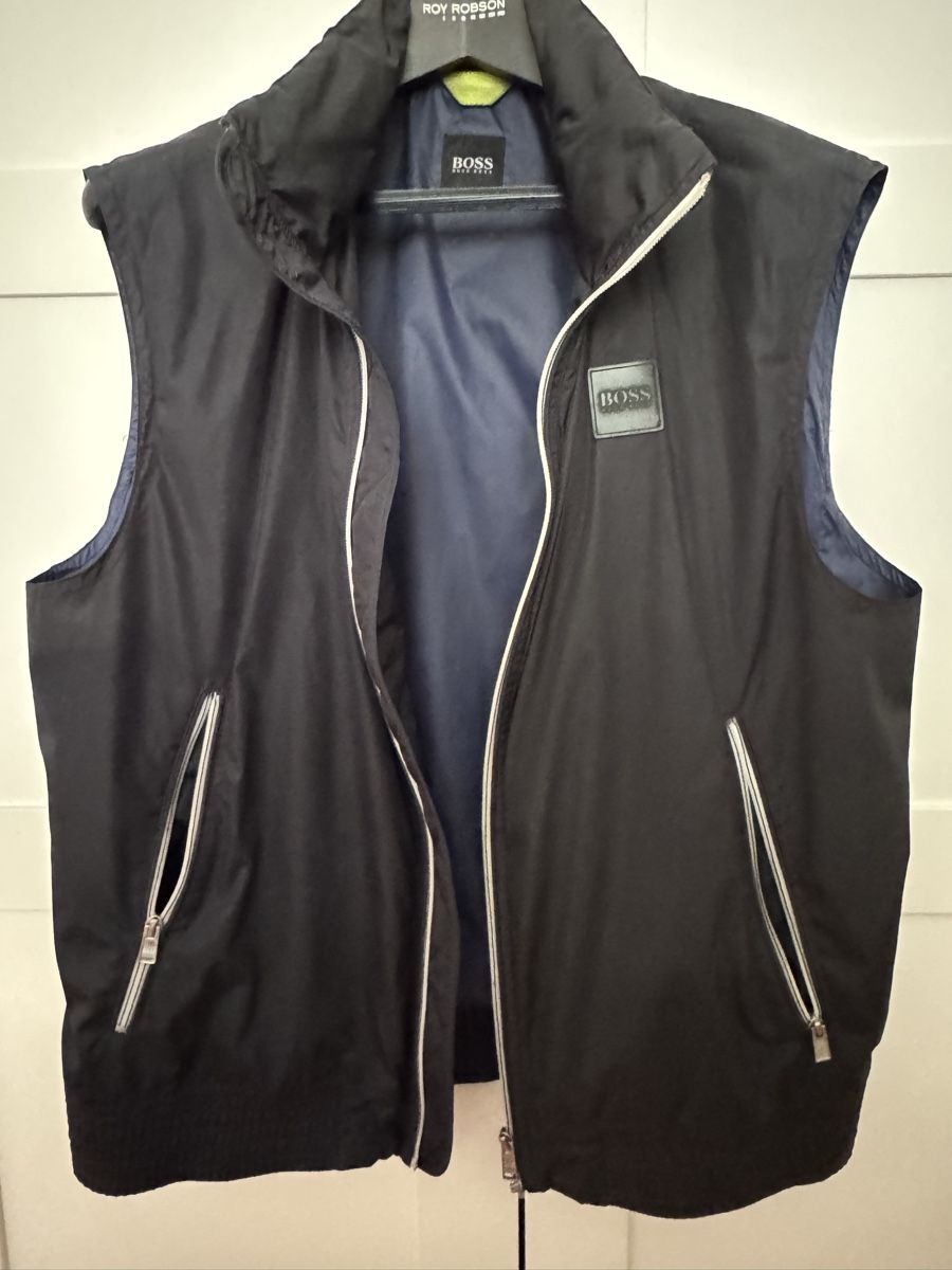 Hugo Boss Gilet & Giacche: Hugo Boss Weste, Grösse 54, dunkelblau – Usato da Basel venduto da oks_7kxy