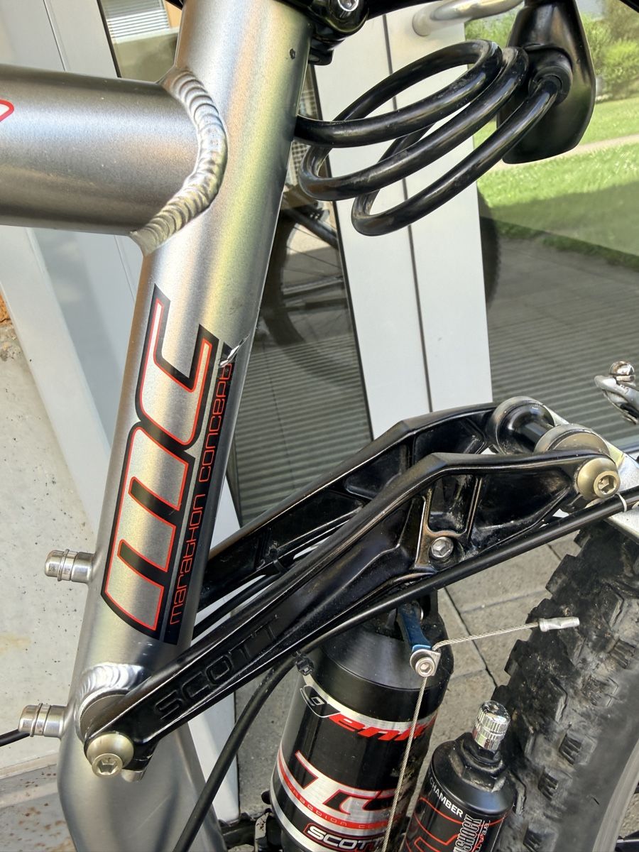 Scott Biciclette: Scott Genius MC50 MTB – Usato da Wettingen venduto da fapppio28 2