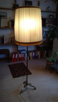 Antike Ständerlampe