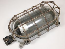 Antike Bunkerlampe für Wandmontage, 40 cm lang, Fabriklampe