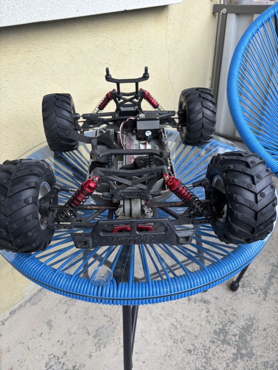 Reely Modellismo RC: Reely NEW 2 als Ersatzteil  – Usato da Hinwil venduto da Snorlax86