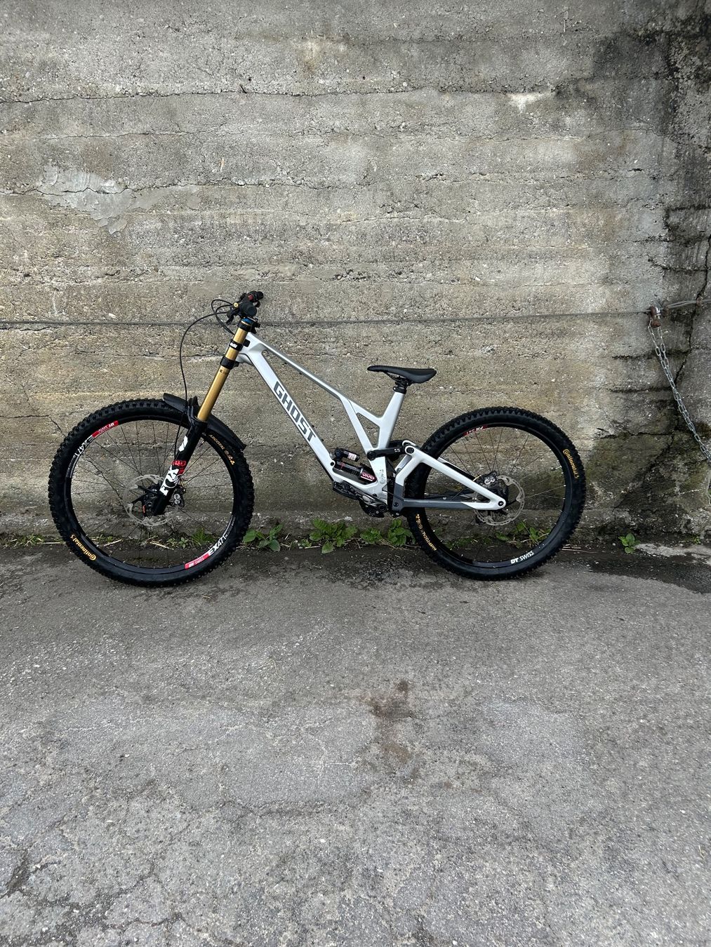 Ghost Biciclette: Ghost poacha dh – Usato da Remaufens venduto da que_v85b