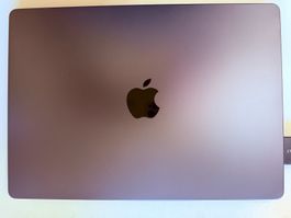 MacBook Pro M4 14" 48GB - 4TB SSD, Space Schwarz