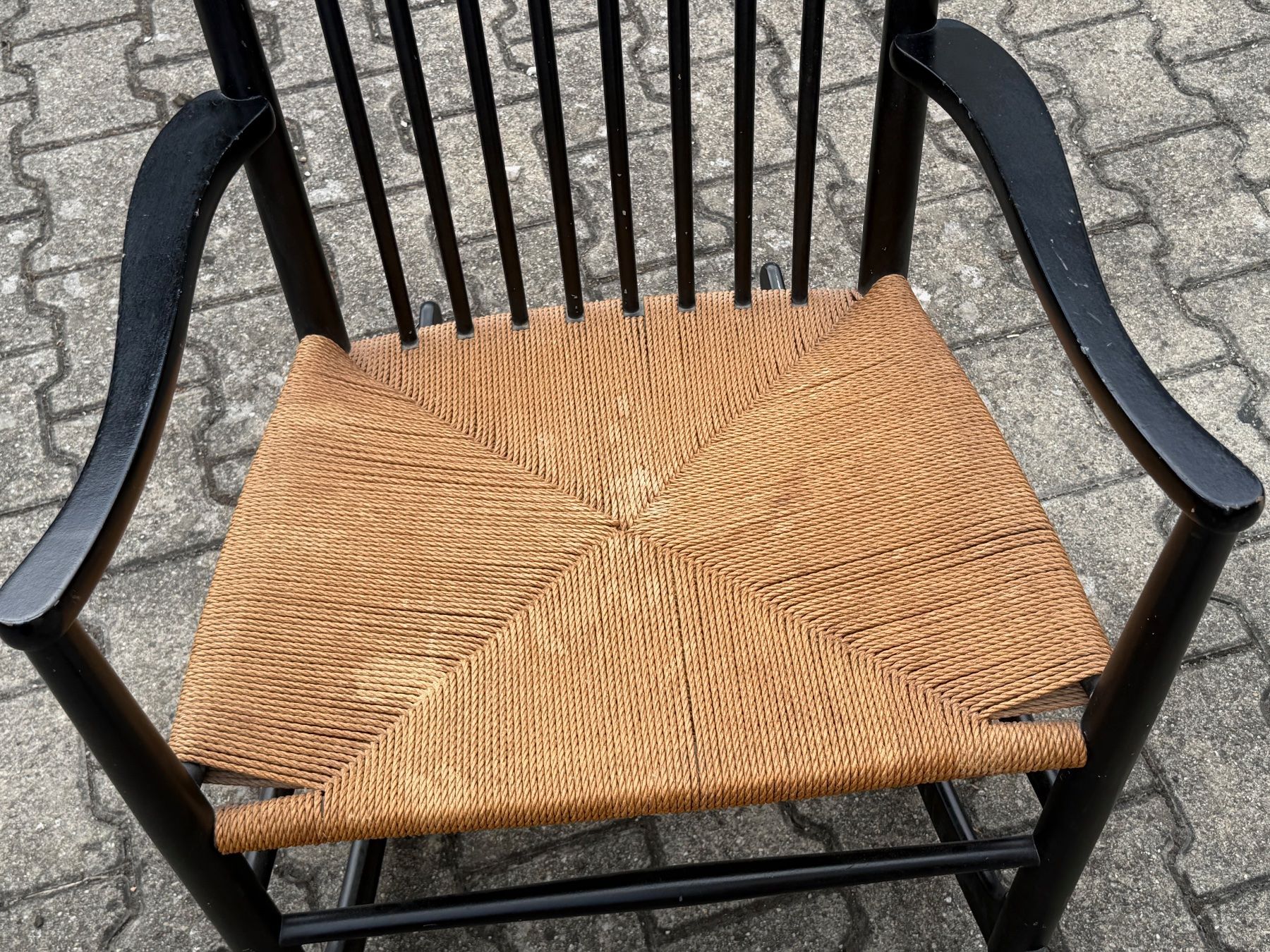 Chaises: Hans Wegner Schaukelstuhl // J16 – D'occasion à Schinznach-Dorf par mix 8