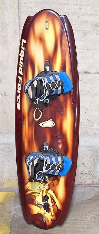 Aquilone: Kiteboard - Liquid Force – Usato da Baar venduto da SBBaco