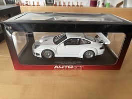 Auto Art Porsche 911 (996) GT3 RSR 1:18