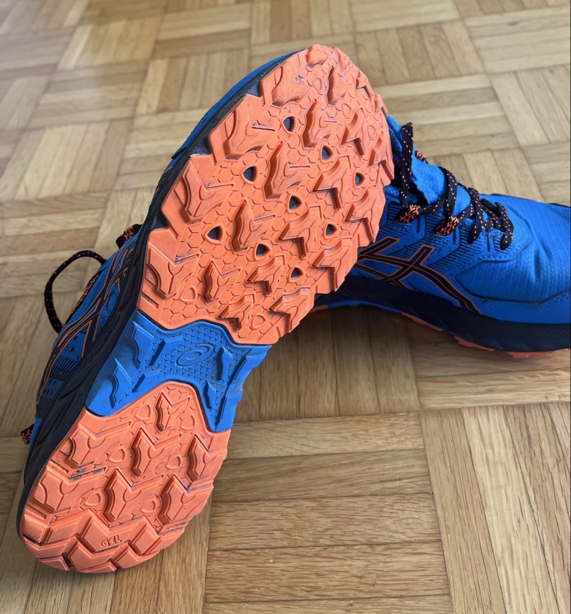 Asics Scarpe da uomo: ASICS Trailrunning Schuhe Gr. 41,5 – Usato da Männedorf venduto da Astramon 3