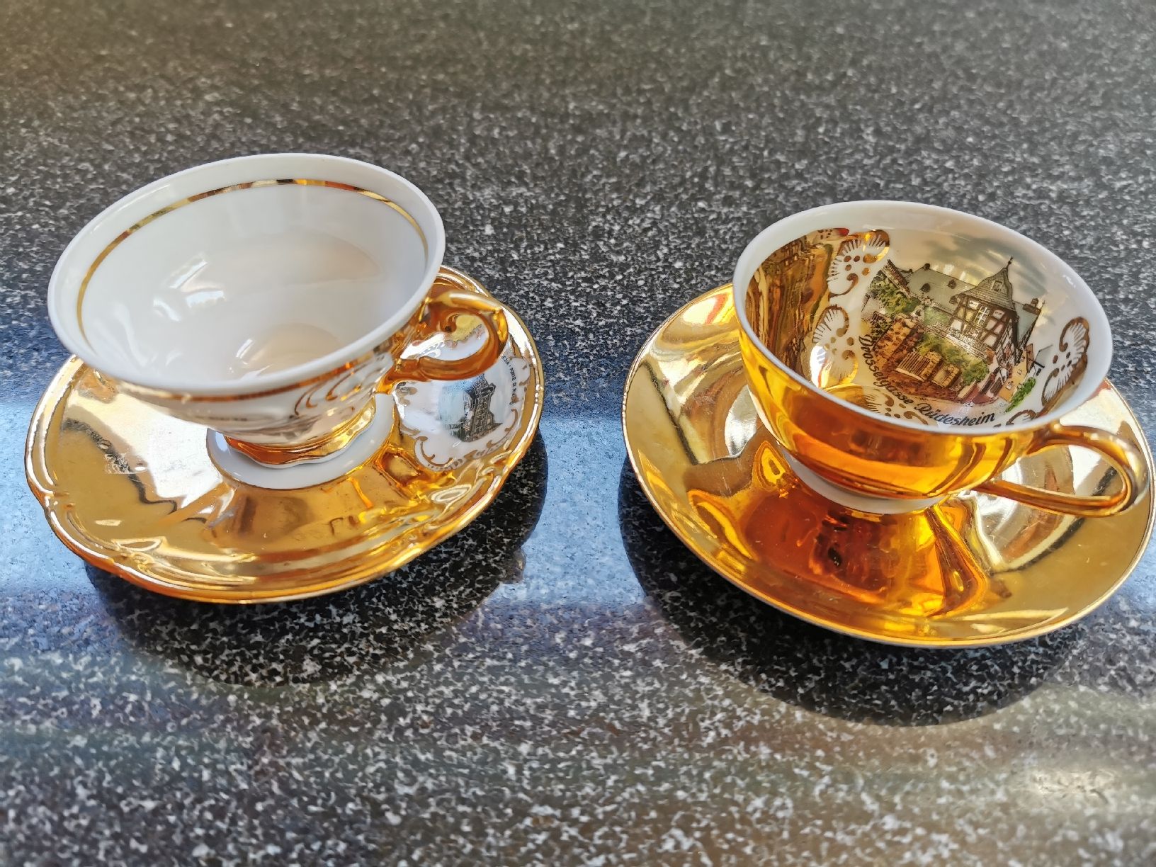 Rosenthal Tazze: 7 Hübsche Tassen mit Untsetzer – Usato da Trogen venduto da same4you