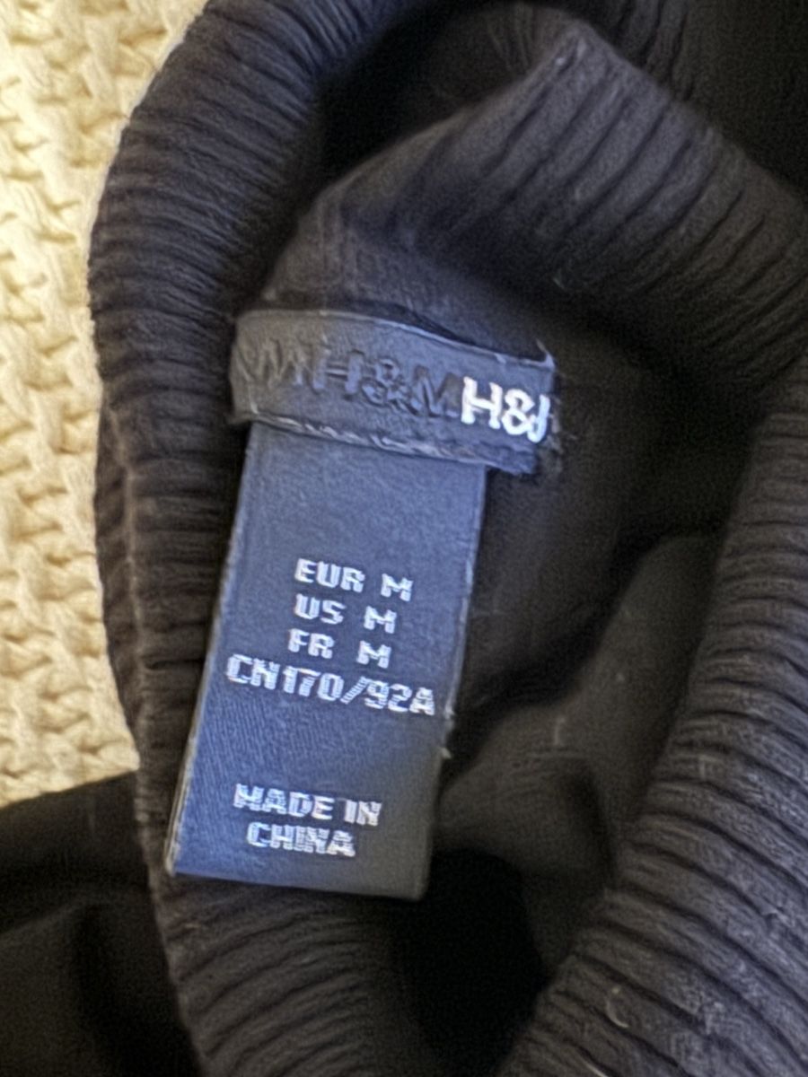 Tops: Rollkragen Top – Gebraucht aus Zürich von chr_lgh5 2