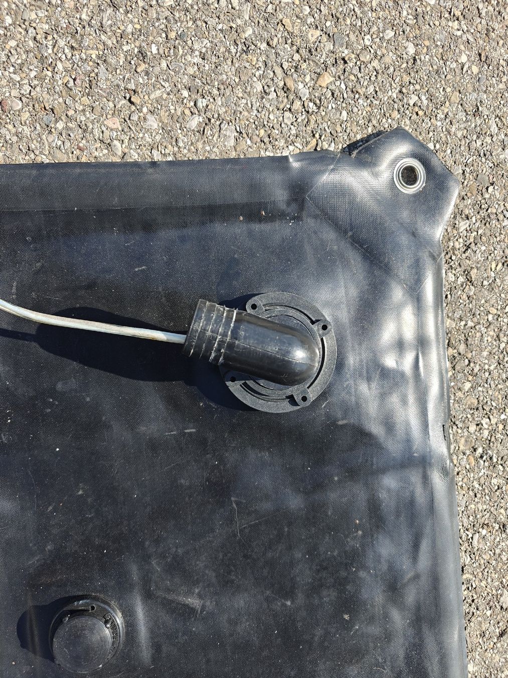 Abbeveratoi e trogoli: Nauta Flexibler Trinkwassertank Wassertank Camper – Usato da Ermatingen venduto da ans_m6lj 3
