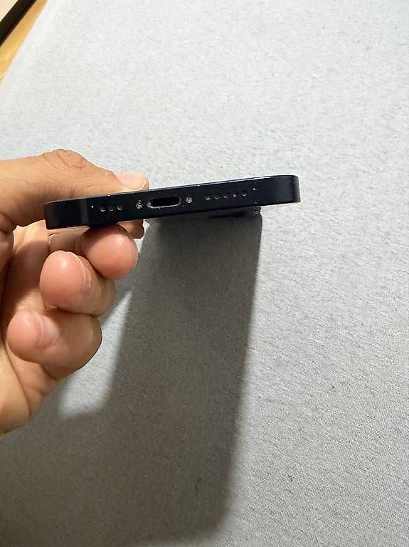 Telefoni cellulari / Smartphones: Iphone 12 – Usato da Murgenthal venduto da kev_mmr6 2