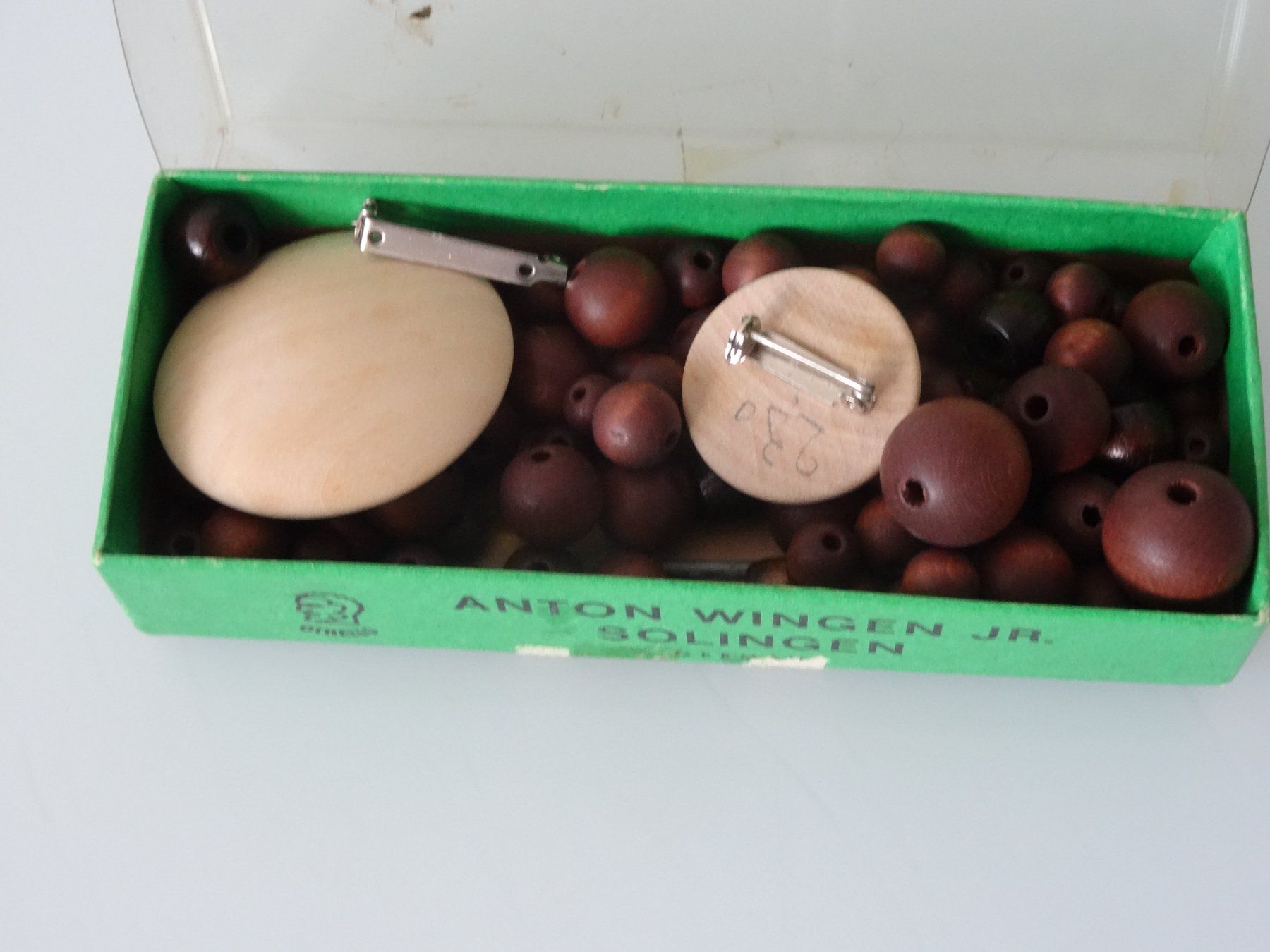 Kit bricolage: Holz Kugeln zum Basteln – Nuovo e nell'imballaggio originale da Winterthur venduto da valbella7 1