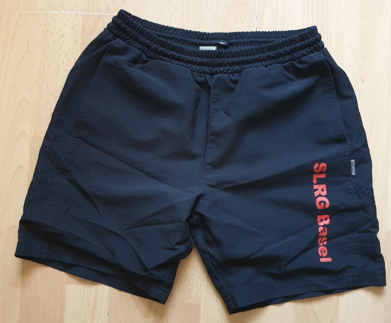Costumi da bagno: Switcher Badehose SLRG Basel, Gr. 152 – Usato da Reinach BL venduto da Silvester1900