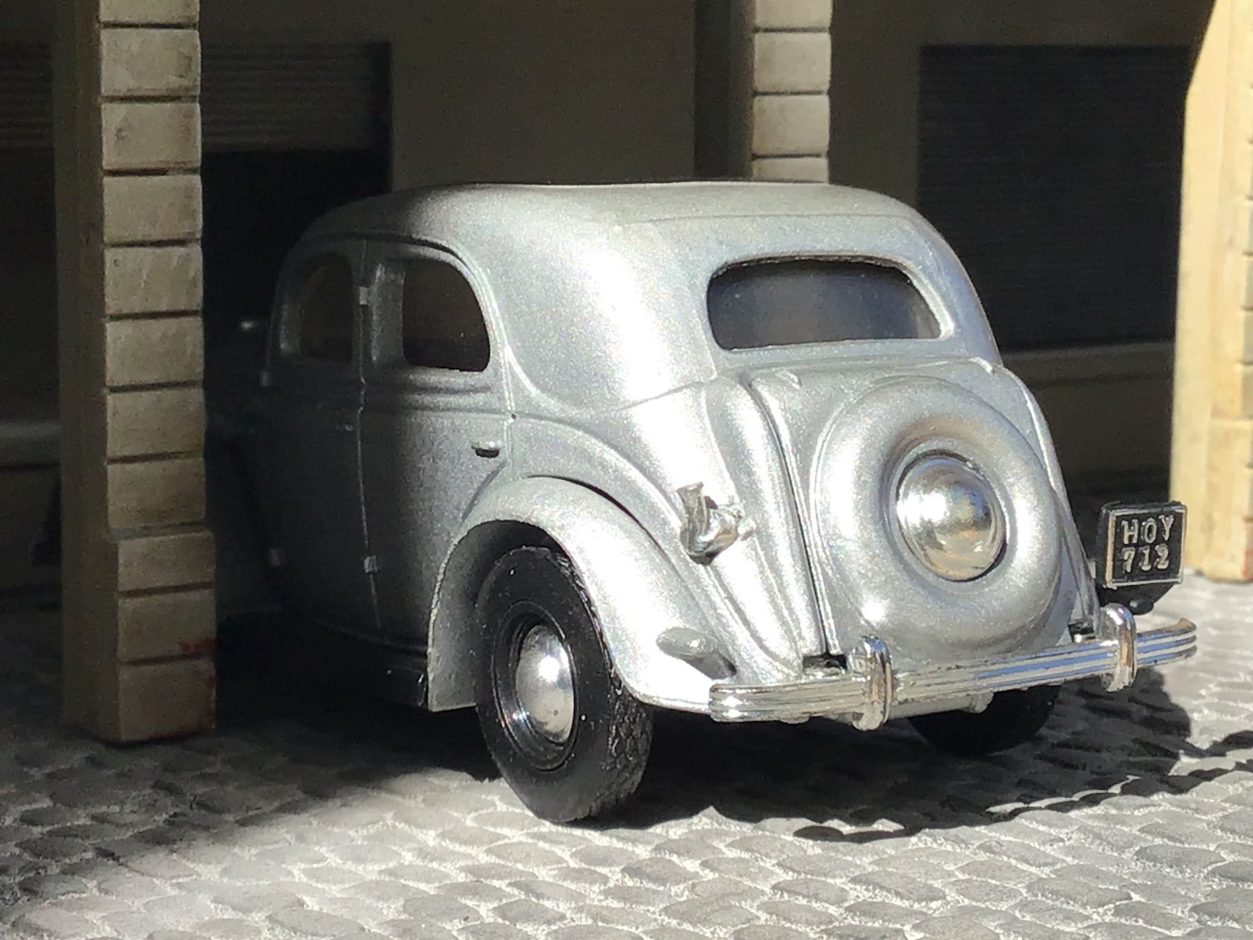 Dinky Toys Modellini d'auto: FORD1:43 DINKY – Usato da Männedorf venduto da Spezial-Modelle 1