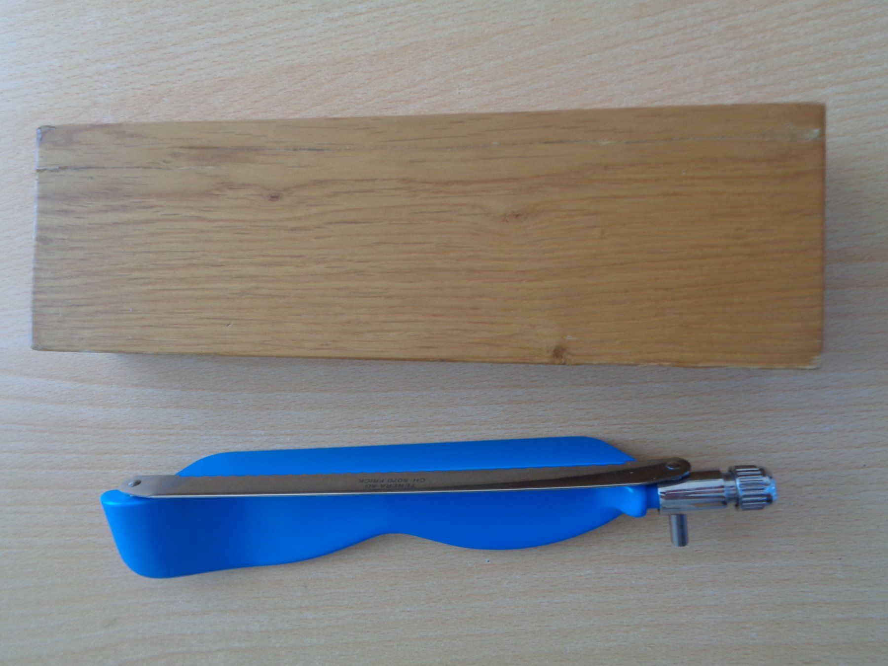Couteaux de cuisine: Sehr scharfes Messer – D'occasion à Dietikon par chroetli77