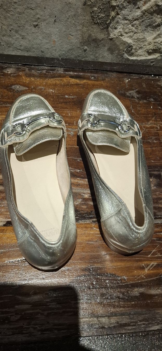Navyboot Damenschuhe: Schuhe Gold Navyboot 39 – Gebraucht aus Rheinfelden von tab_lys6