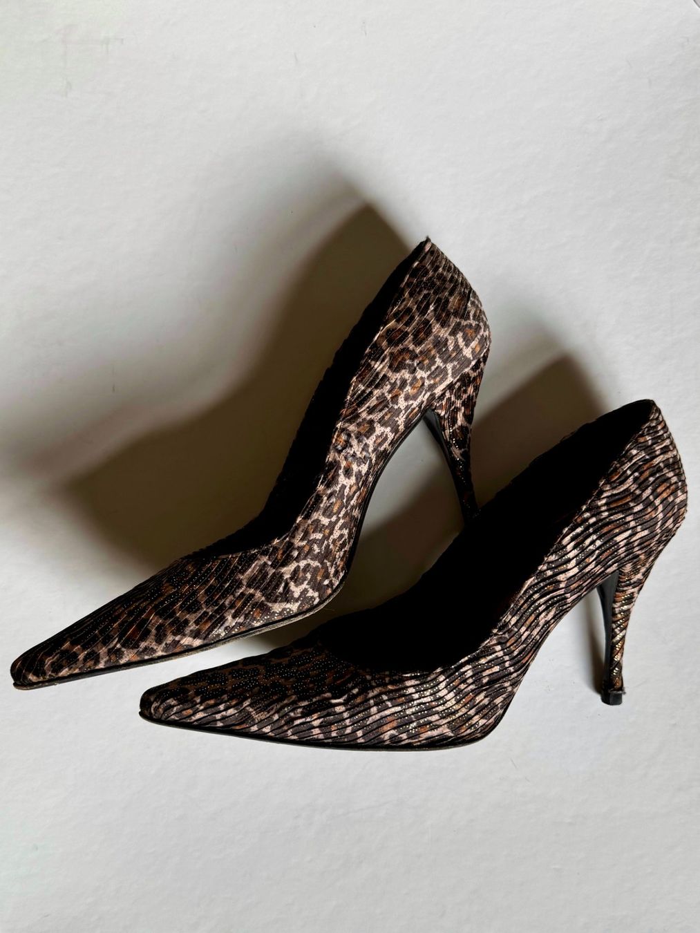 Stuart Weitzman Scarpe da donna: Stuart Weitzman Pumps, Leopardenmuster, Gr. 38 – Usato da Zürich venduto da kasiaf 1