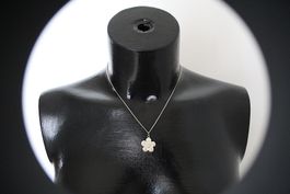 Silberkette mit Anhänger , Länge 23 cm