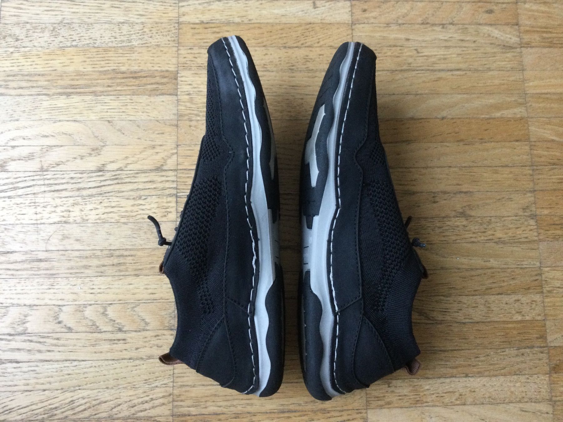 Scarpe da uomo: Kinder Herren Sommerschuhe, Gr 39 – Usato da Zürich venduto da VorlonShadow 3