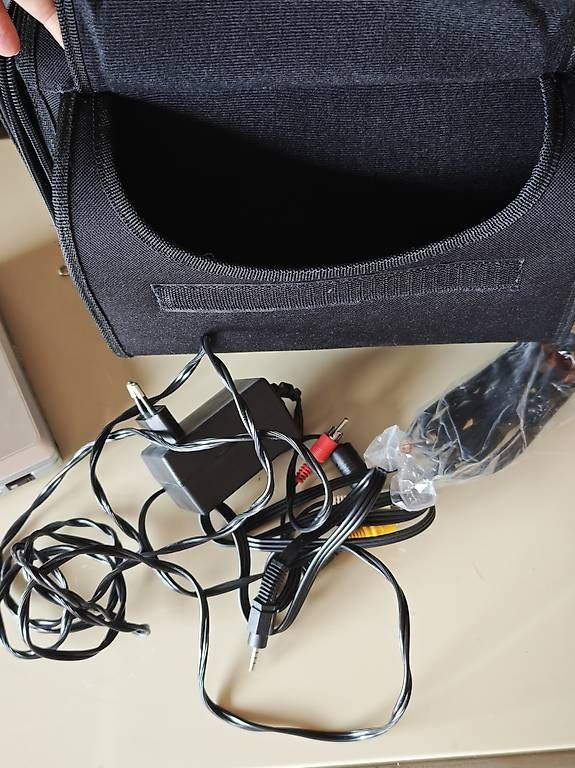 Lettore multimediale portatile: Lettore DVD portatile Amstrad – Usato da Breganzona venduto da kik_kz8d 3