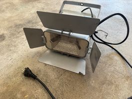 Scheinwerfer mit Torblenden
