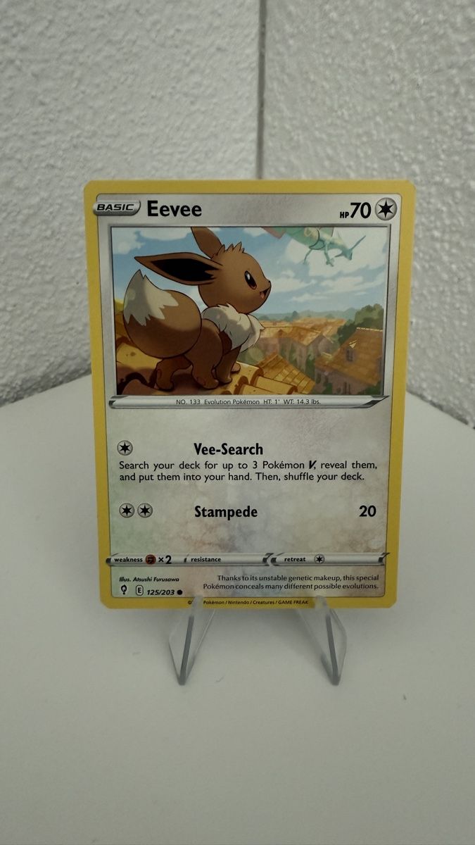 Pokémon Carte collezionabili: Pokemon Evolving Skies: Eevee 125/203  Rayqua – Nuovo (secondo la descrizione) da Nottwil venduto da fa_el
